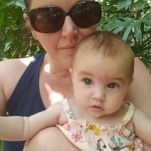 Meet your Posher, Carrie